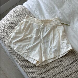 All in Motion Cream Women's Shorts